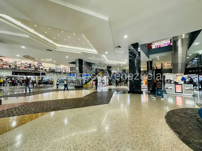 Comercial (Local Comercial) en Venta en El Bosque, Aragua - 28