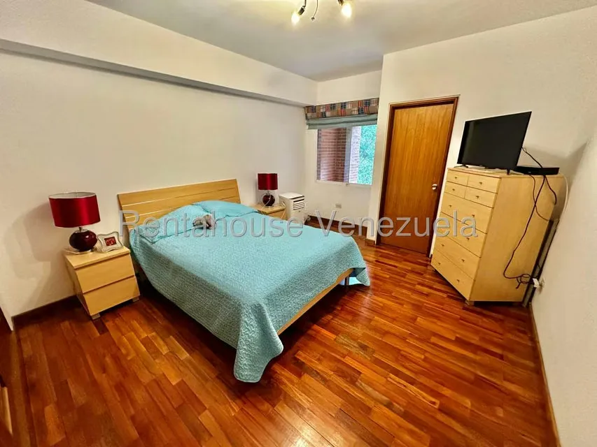 Apartamento (Penthouse) en Alquiler en La Lagunita Country Club, Distrito Metropolitano - 14