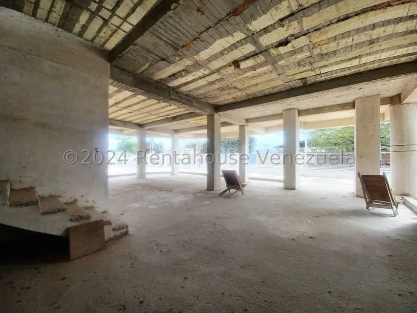 Local Comercial en Venta en Avenida Aragua, Aragua - 11