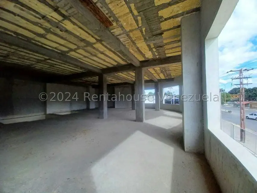 Local Comercial en Venta en Avenida Aragua, Aragua - 26
