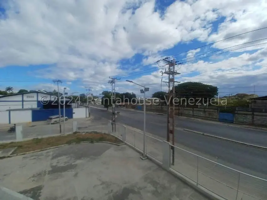 Local Comercial en Venta en Avenida Aragua, Aragua - 30