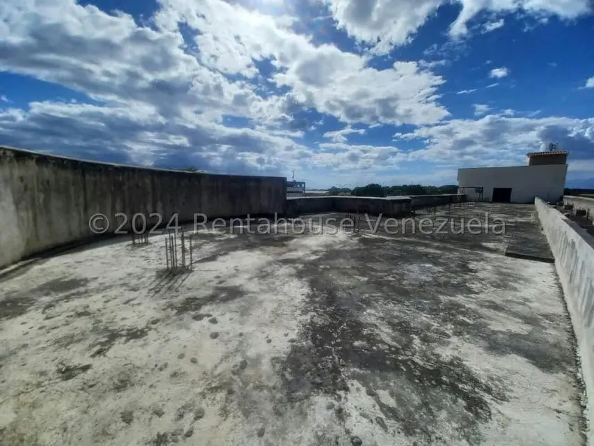 Local Comercial en Venta en Avenida Aragua, Aragua - 34