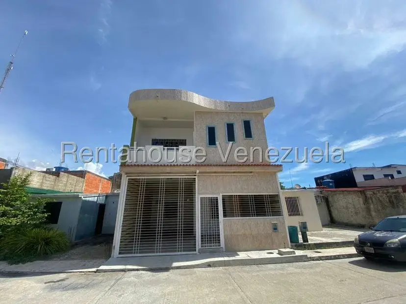 Casa (Multipes Niveles) en Venta en Carret Guacara - San Joaquin, Carabobo