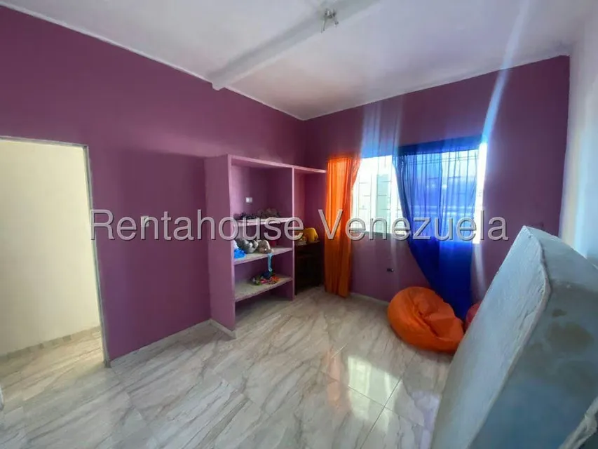 Casa (Multipes Niveles) en Venta en Carret Guacara - San Joaquin, Carabobo - 28