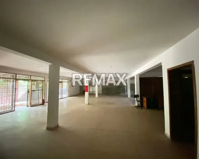 OPORTUNIDAD ÚNICA: EN VENTA LOCAL COMERCIAL + 2 APTS SOBRE 2.128 M² + 1,064M² DE TERRENO EN MARGARITA. ¡EL ACTIVO ESTRATÉGICO QUE NECESITAS PARA CRECER CON VISIÓN, SOLIDEZ Y CERCANÍA AL MAR! - 6