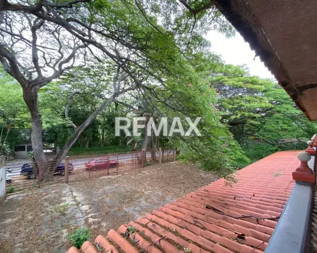 OPORTUNIDAD ÚNICA: EN VENTA LOCAL COMERCIAL + 2 APTS SOBRE 2.128 M² + 1,064M² DE TERRENO EN MARGARITA. ¡EL ACTIVO ESTRATÉGICO QUE NECESITAS PARA CRECER CON VISIÓN, SOLIDEZ Y CERCANÍA AL MAR! - 7