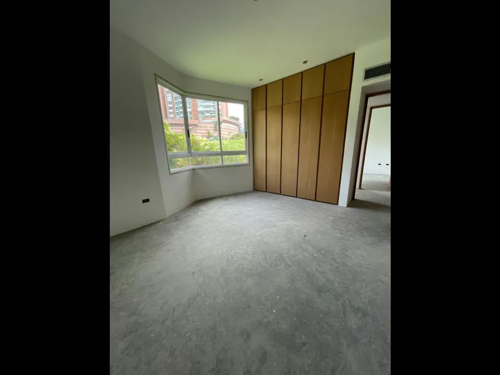 Se vende apto 322m2 4h+2s/3.5b+2s/5p Mirador de los Campitos 2032 - 8