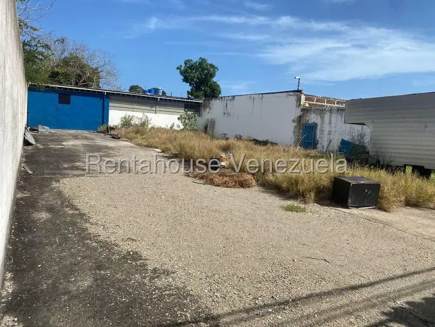 Terreno (Residencial) en Venta en Los Robles, Nueva Esparta - 3
