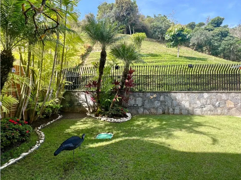 En Venta Casa Townhouse Sorocaima. Baruta Caracas - 15