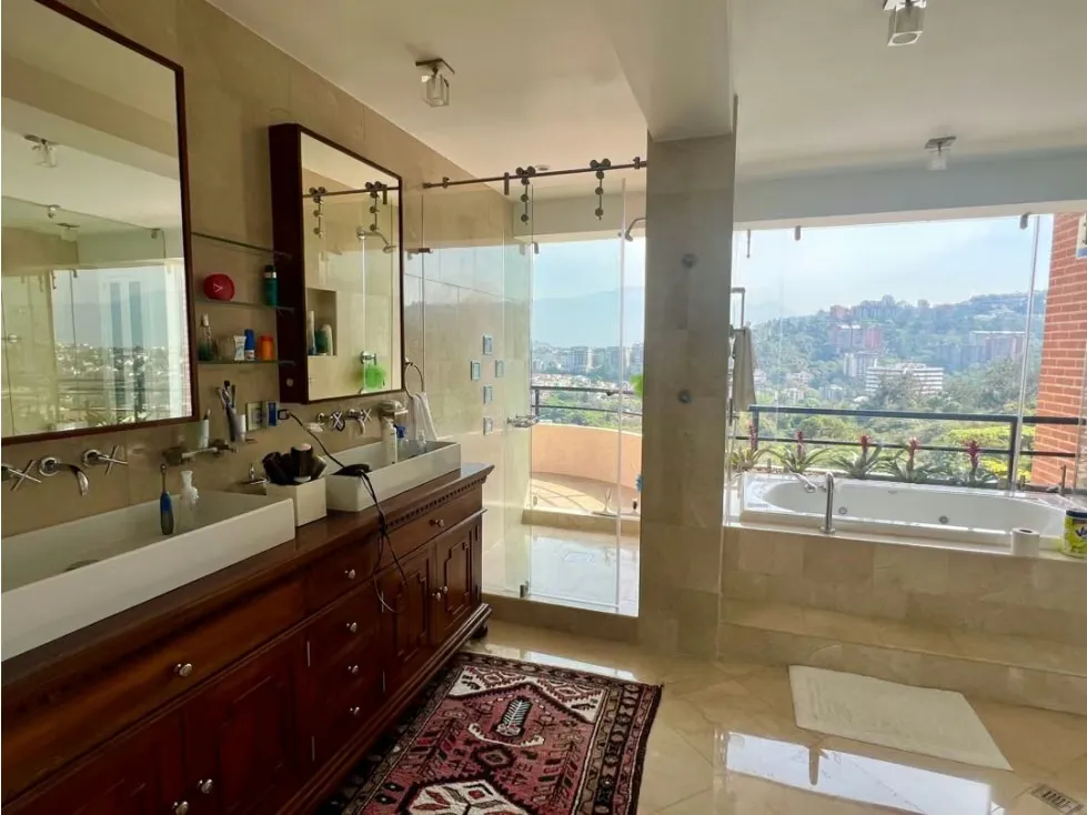 En Venta Casa Townhouse Sorocaima. Baruta Caracas - 25
