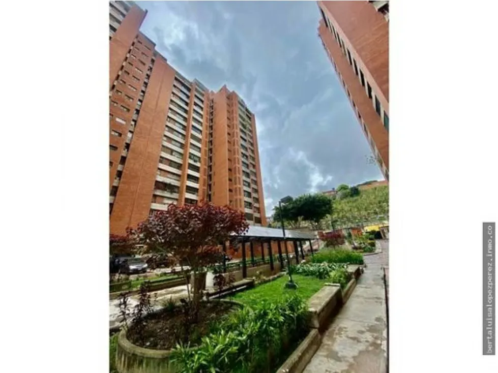 Alquilo PH 500m2 Prado Humboldt 1271. Ref. Verde - 2