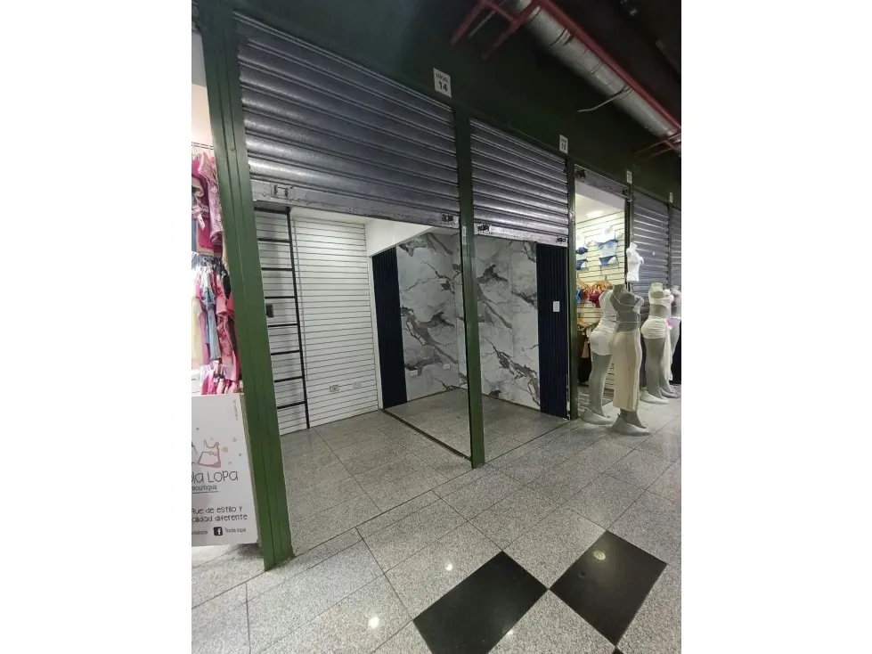 ALQUILER DE LOCAL COMERCIAL EN CHACAO, CENTRO DE COMPRAS MERPOESTE. - 2