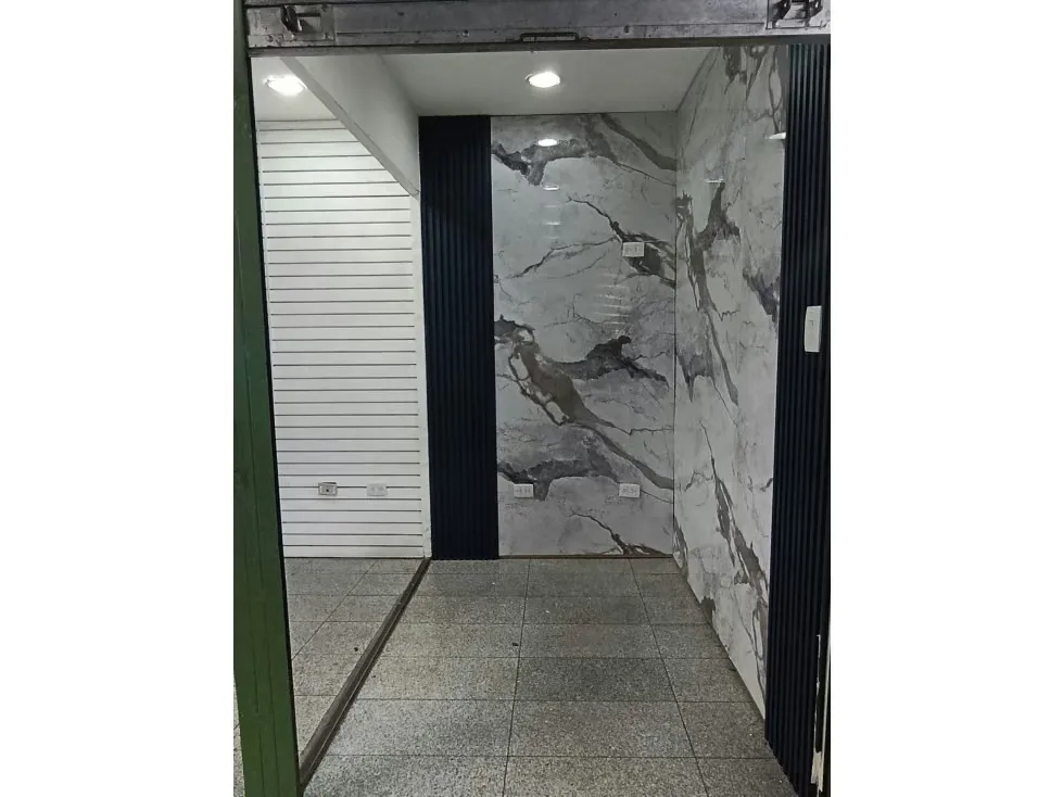 ALQUILER DE LOCAL COMERCIAL EN CHACAO, CENTRO DE COMPRAS MERPOESTE. - 6