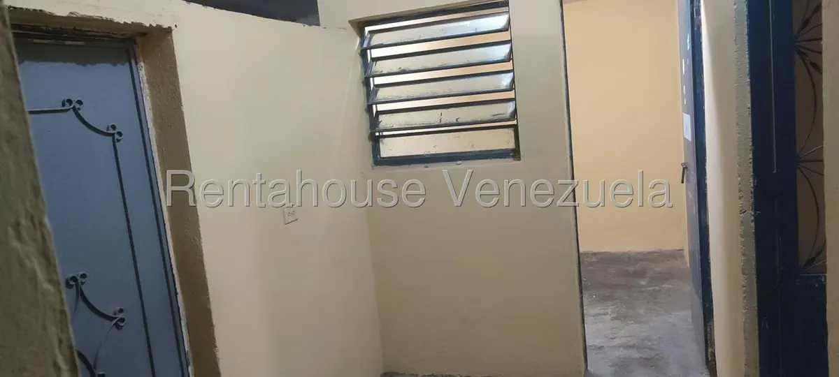 Casa (1 Nivel) en Alquiler en Santa Rosa, Carabobo - 4