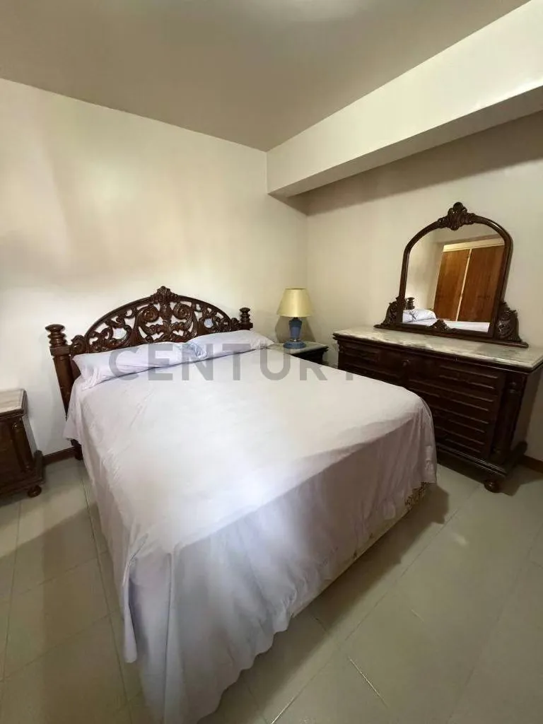 En Venta Apartamento Para Remodelar en El Cigarral - 8