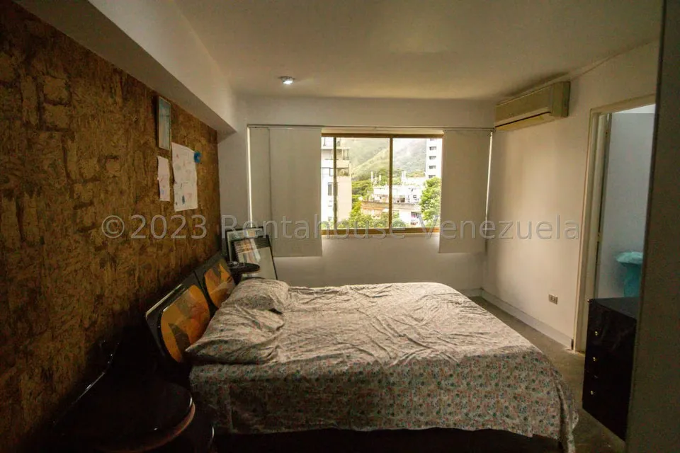 Apartamento (1 Nivel) en Venta en San Bernardino, Distrito Metropolitano - 17