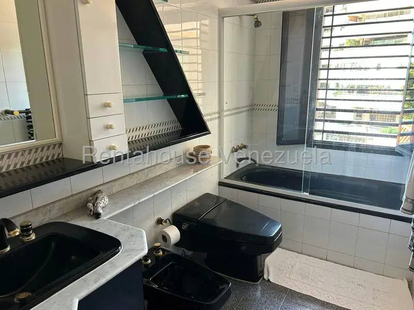 Apartamento (Multiples Niveles) en Venta en Miranda, Distrito Metropolitano - 20