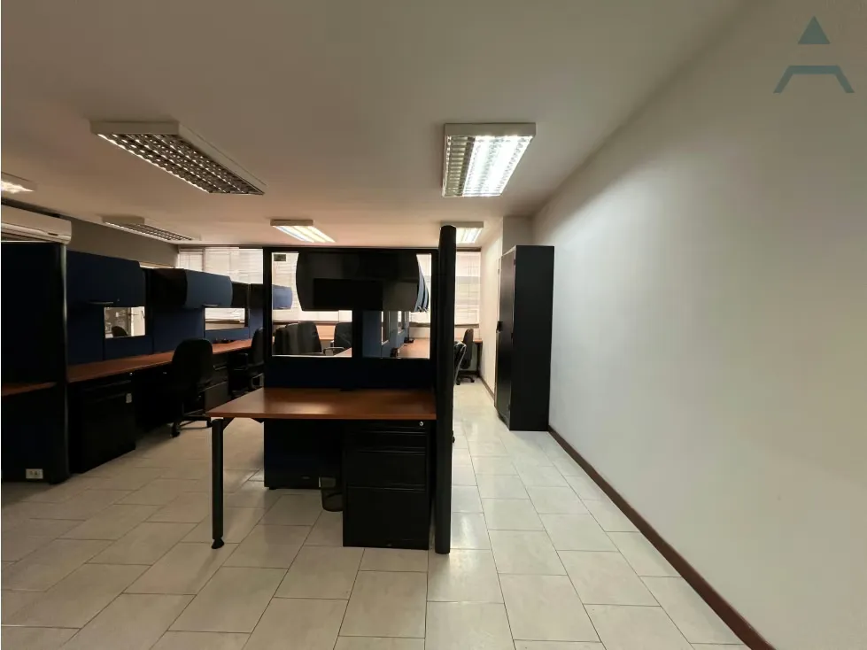 Se alquila oficina 117,85m² El Rosal - 4