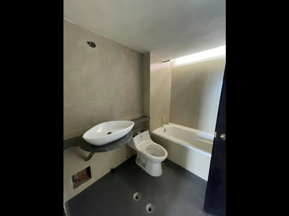 Se vende apto 318m2 4h+2s/3.5b+2s/5p Mirador de los Campitos 1948 - 12