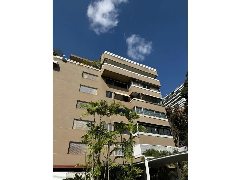 Alquilo PB 200m2 San Roman 6465