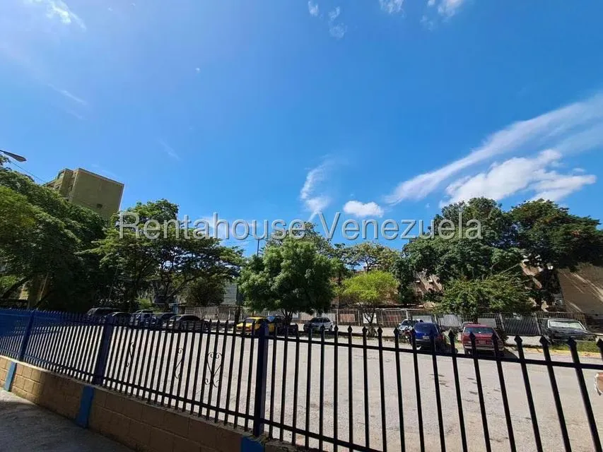 Apartamento (1 Nivel) en Alquiler en Caña de Azucar, Aragua - 17