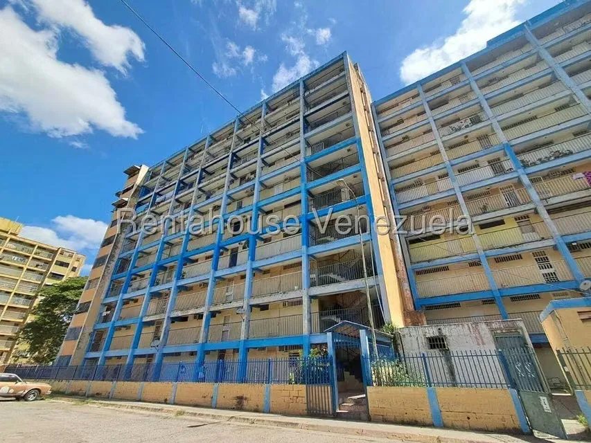Apartamento (1 Nivel) en Alquiler en Caña de Azucar, Aragua - 21