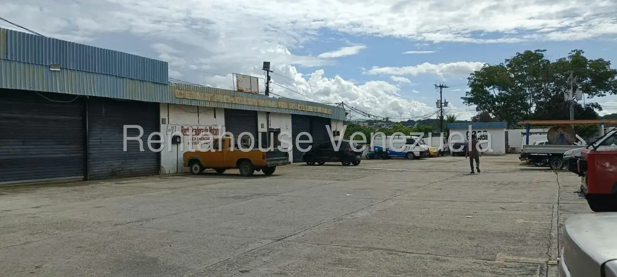 Comercial (Local Comercial) en Venta en Sector Sucua, Miranda - 22