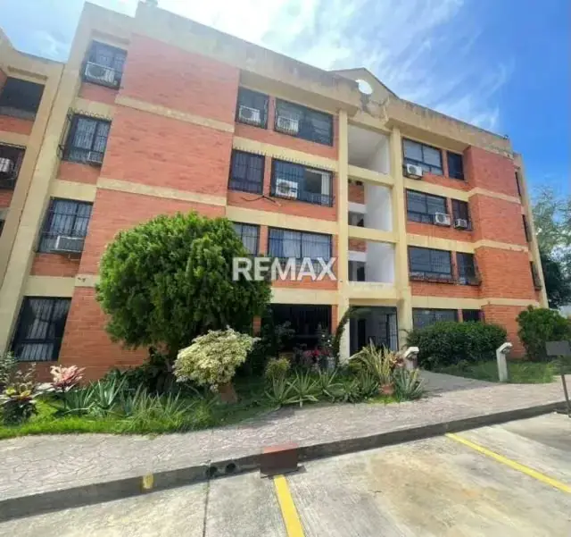 EN VENTA APARTAMENTO EN LA URB. LOS GUAYABITOS RES. TULIPANES NAGUANAGUA