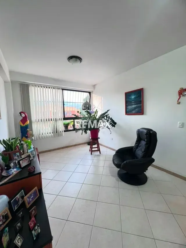 EN VENTA APARTAMENTO EN LA URB. LOS GUAYABITOS RES. TULIPANES NAGUANAGUA - 2