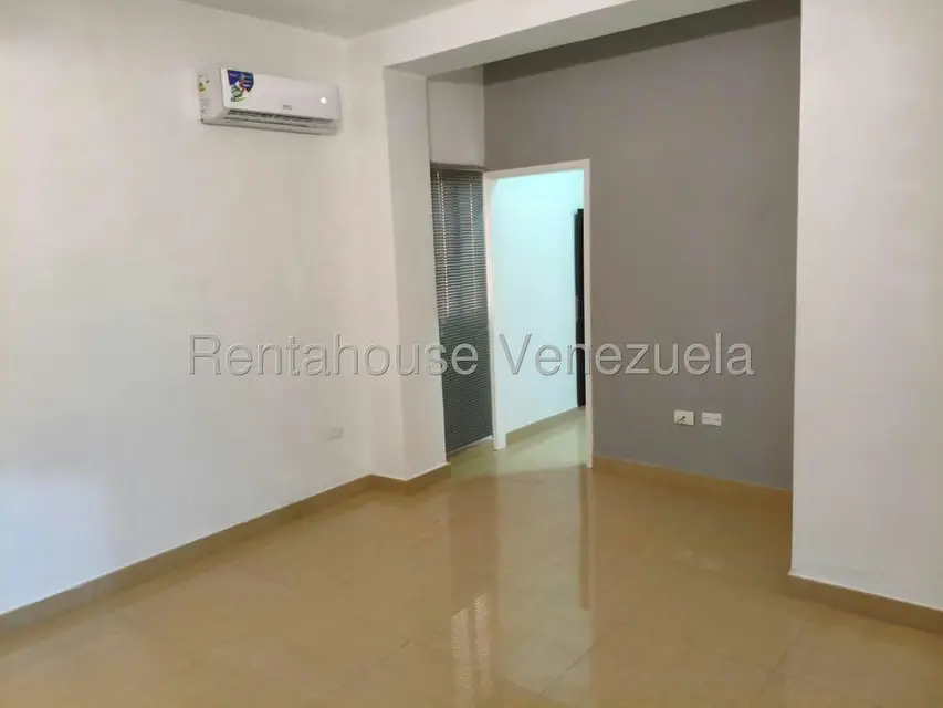 Casa (1 Nivel) en Alquiler en Casacoima, Falcon - 11