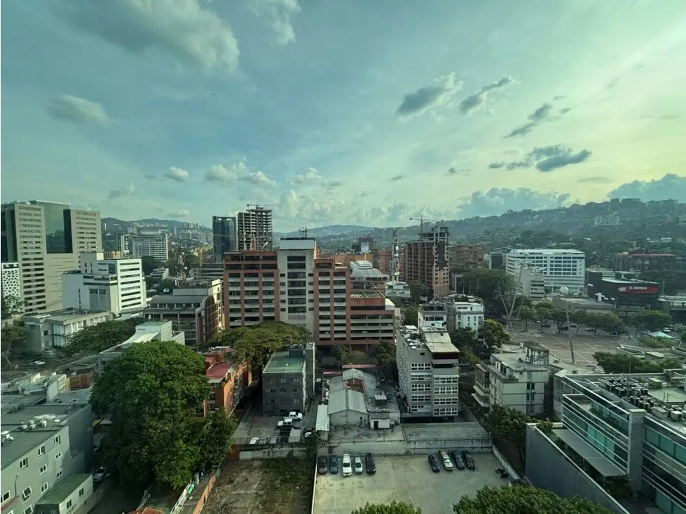 Se vende oficina 314m² Las Mercedes