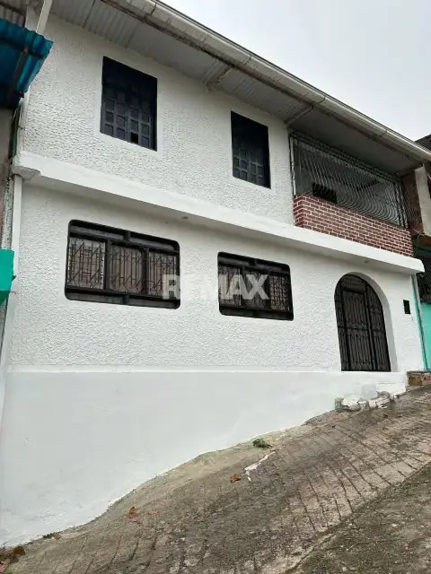 Casa. Venta. Abejal de palmira