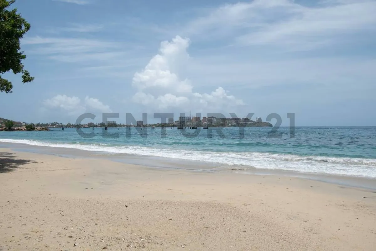 Residencias Playa Real, vista al mar en Playa Moreno, Pampatar - 3