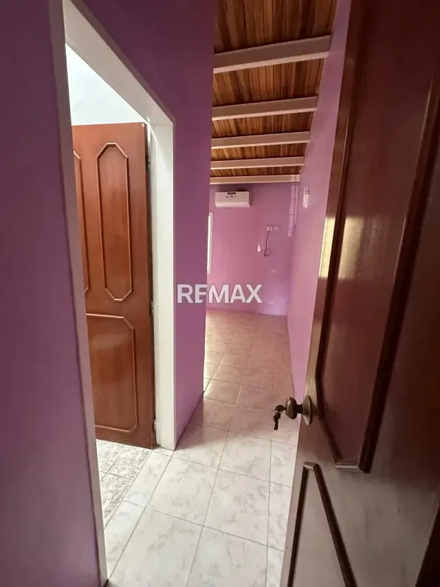 Casa en Roca Nostra ribereña - 9
