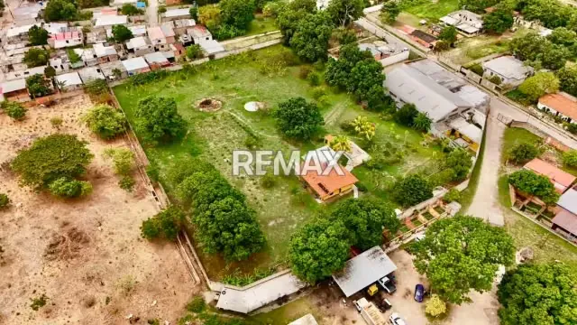 Venta Galpon, Locales Yagua - 17