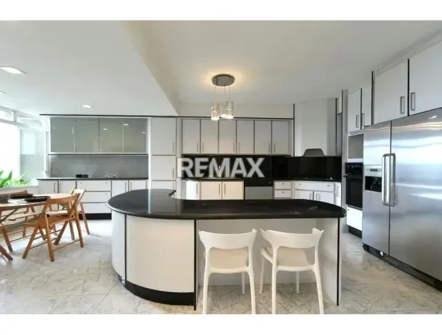 Apartamento con vista inigualable en Alquiler Colinas de Valle Arriba - 11