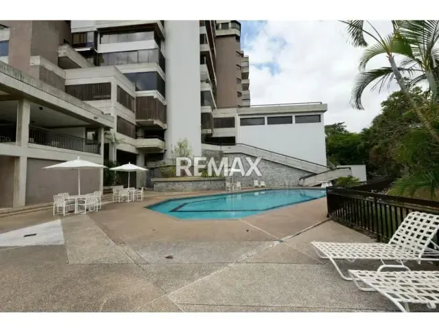 Apartamento con vista inigualable en Alquiler Colinas de Valle Arriba - 9
