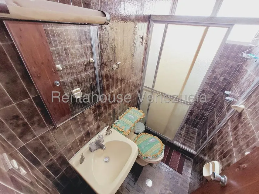 Apartamento (1 Nivel) en Venta en La Urbina, Distrito Metropolitano - 5
