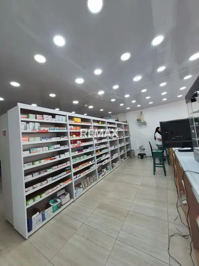 En Venta Fondo De Comercio, Farmacia - Punta De Piedras, Isla De Margarita.