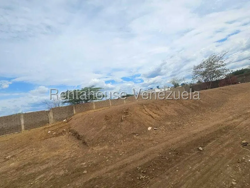 Terreno (Comercial) en Venta en Centro, Falcon - 4
