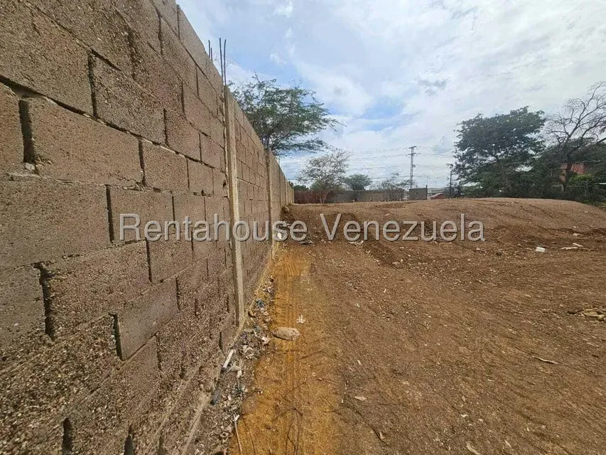Terreno (Comercial) en Venta en Centro, Falcon - 7