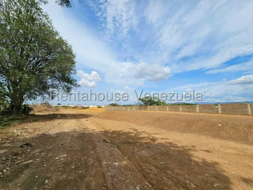 Terreno (Comercial) en Venta en Centro, Falcon - 8