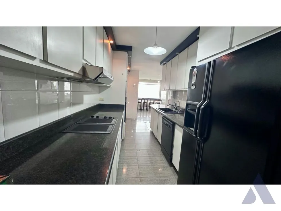 Vendo apartamento 231m2 Lomas de Prados del Este 4680 - 20