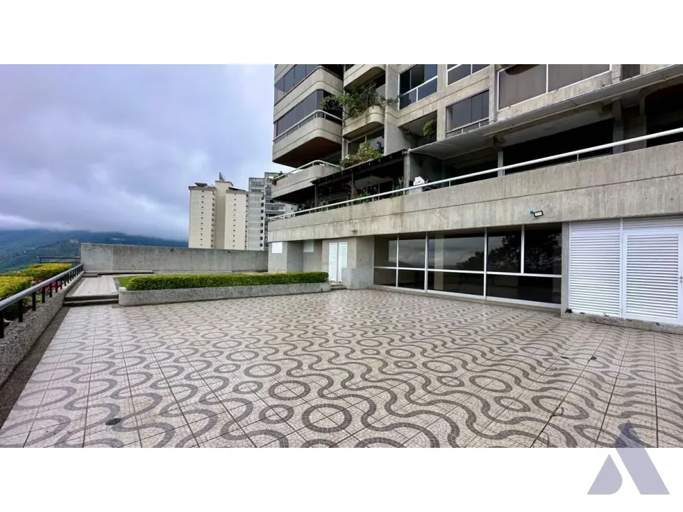 Vendo apartamento 231m2 Lomas de Prados del Este 4680 - 46