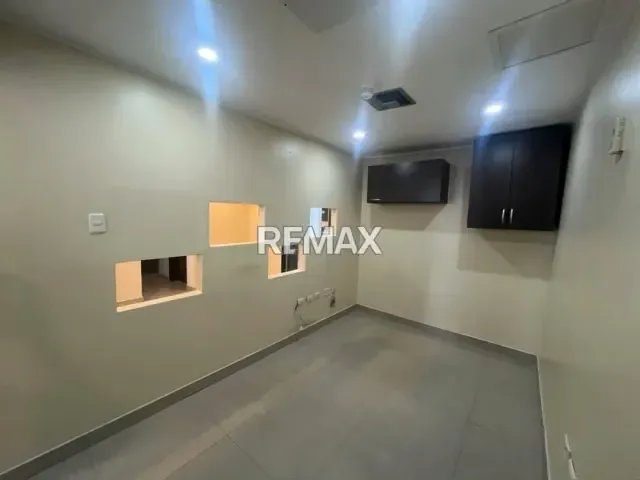 Espectacular Oficina en Alquiler – PH Torre Empresarial C.C. Paseo El Hatillo - 11