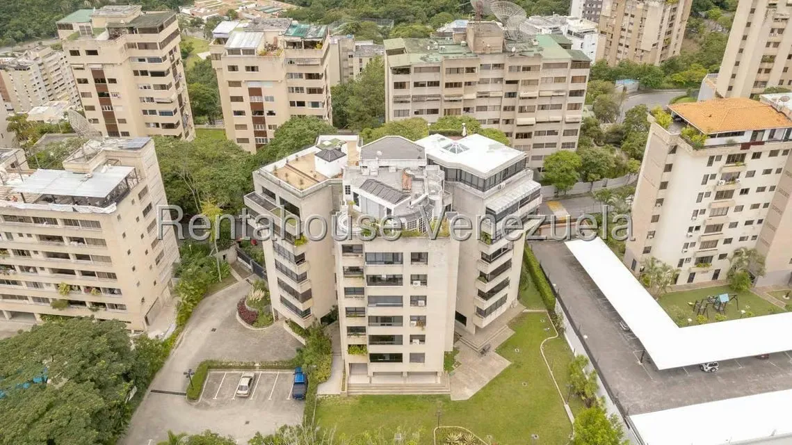 Apartamento (1 Nivel) en Alquiler en Colinas de Valle Arriba, Distrito Metropolitano