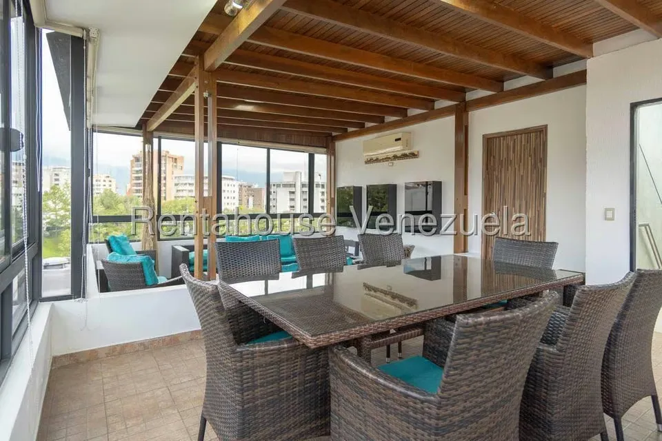 Apartamento (1 Nivel) en Alquiler en Colinas de Valle Arriba, Distrito Metropolitano - 15