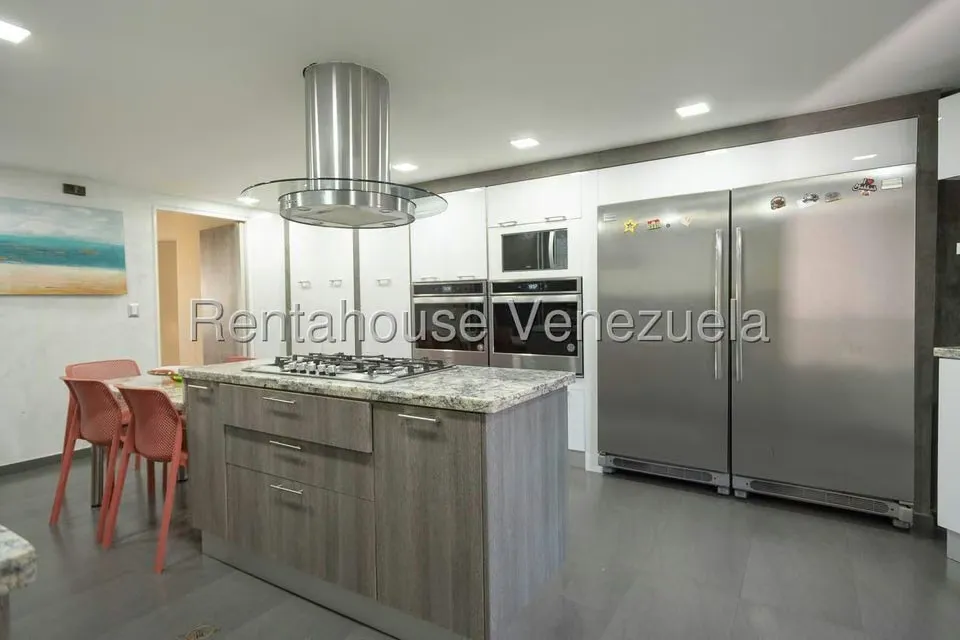 Apartamento (1 Nivel) en Alquiler en Colinas de Valle Arriba, Distrito Metropolitano - 41