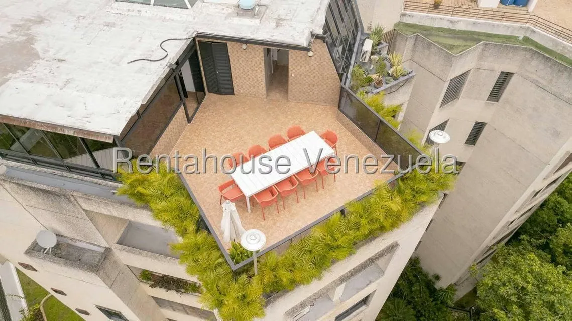 Apartamento (1 Nivel) en Alquiler en Colinas de Valle Arriba, Distrito Metropolitano - 47