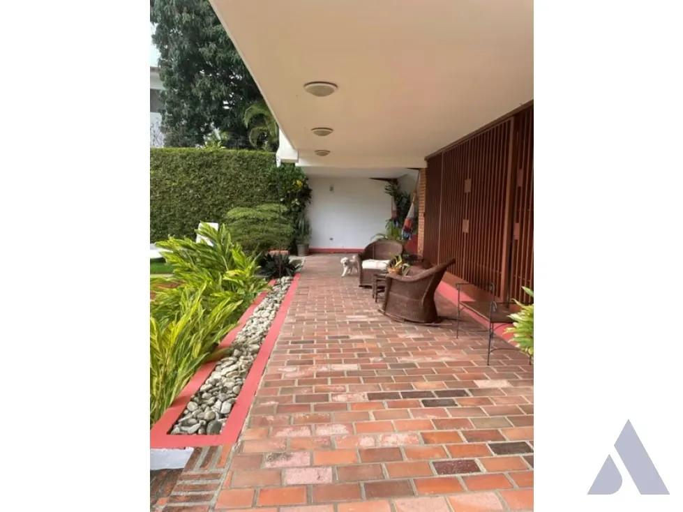 Se vende casa 750m2 Prados Del Este 8227 - 5
